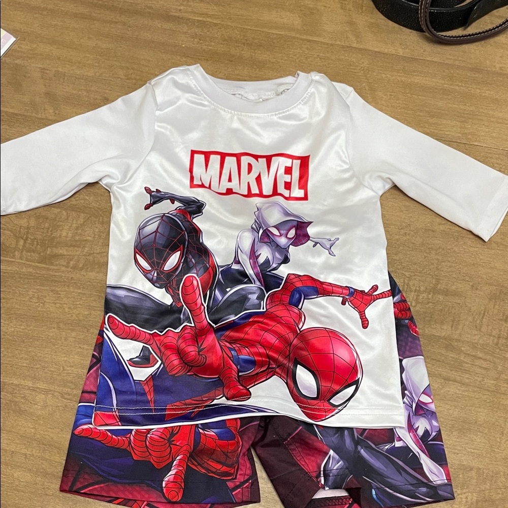 Marvel Kids Spider-Man Set - Red, Blue And White. NWT. Size 4.